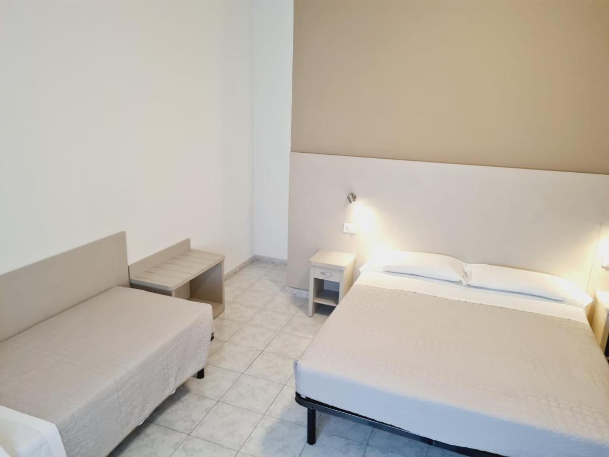 Hotel San Marco Pesaro Esterno foto